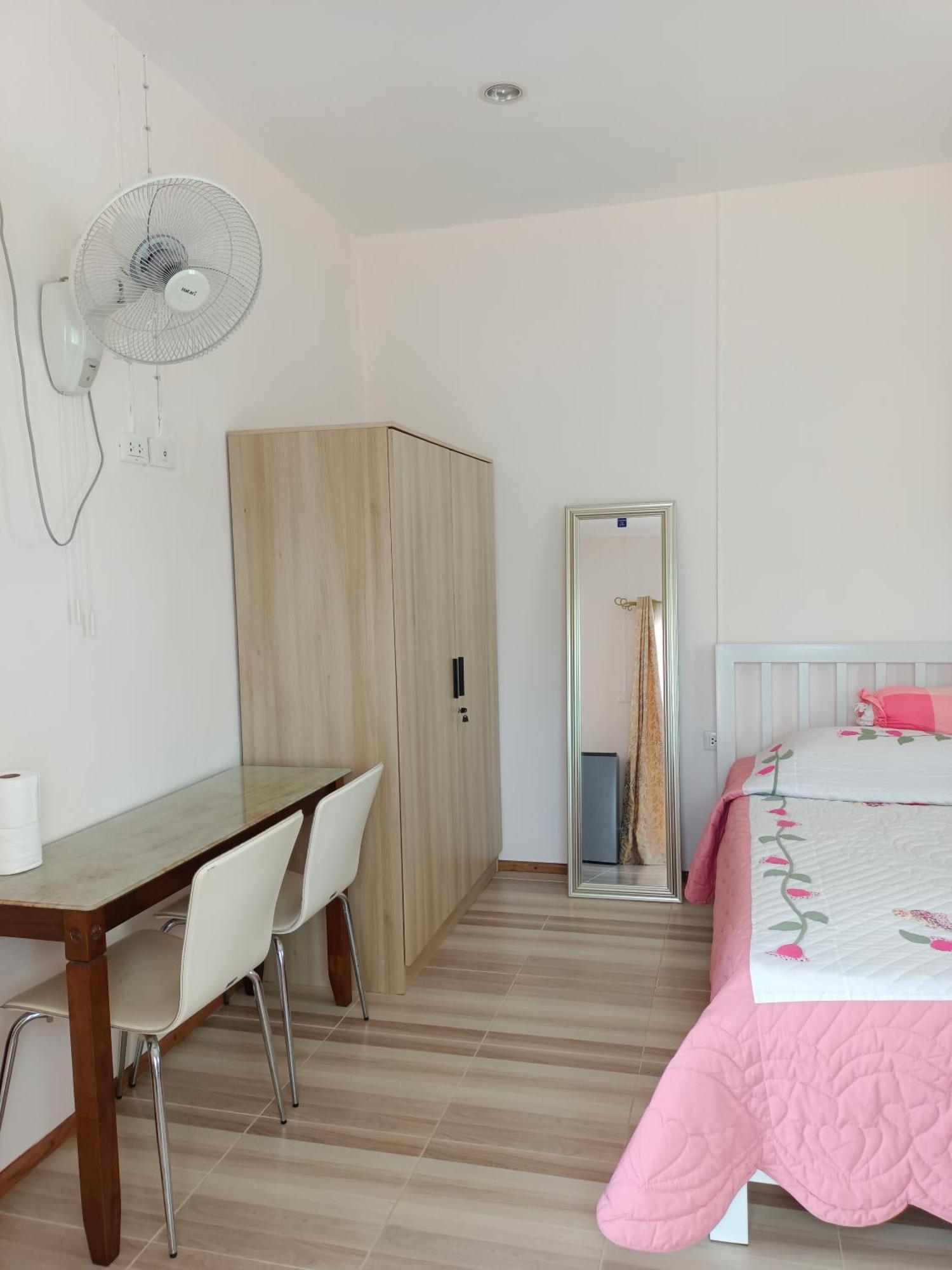 B&N House Appartement Nai Yang Beach Buitenkant foto